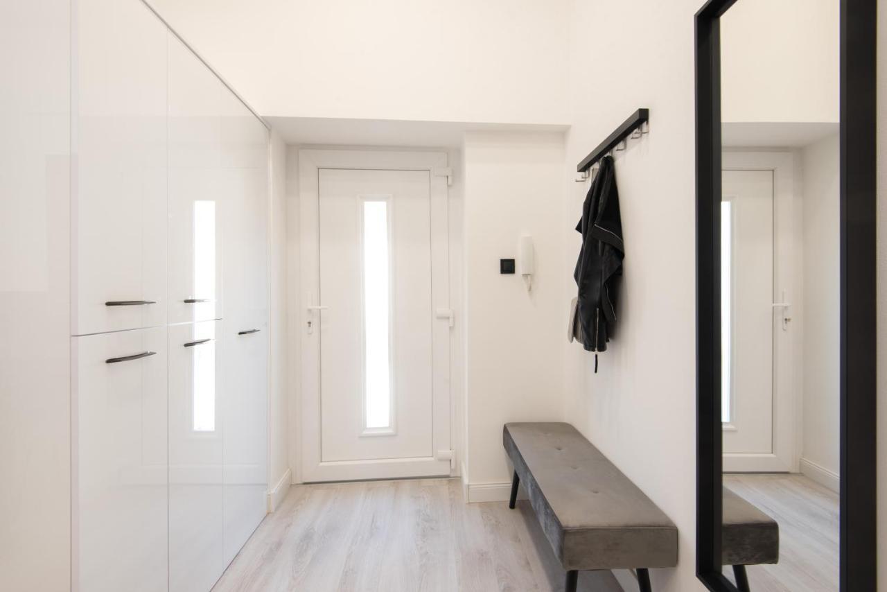 Hollo 3 Bedroom Downtown Apartment Budapest Exterior photo