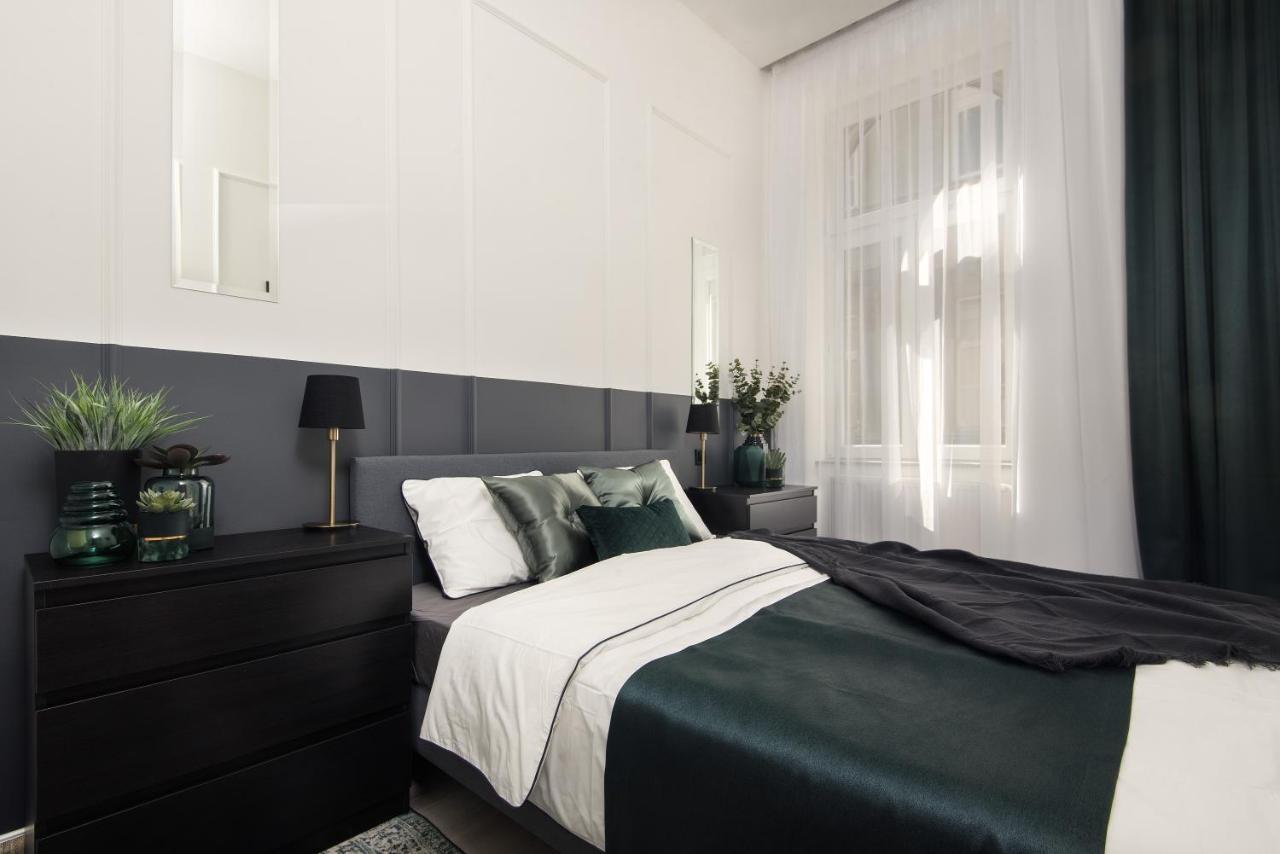 Hollo 3 Bedroom Downtown Apartment Budapest Exterior photo